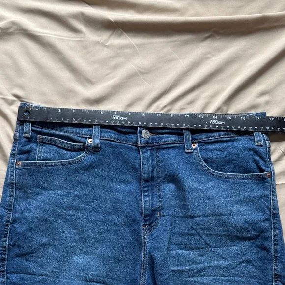 Women’s Levi’s Heritage High Rise Shorts with Frayed Hem Size 18 34 - Picture 3 of 8